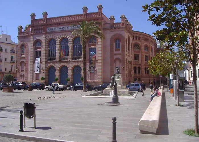 Descubrehome Playa De La Caleta Cádiz